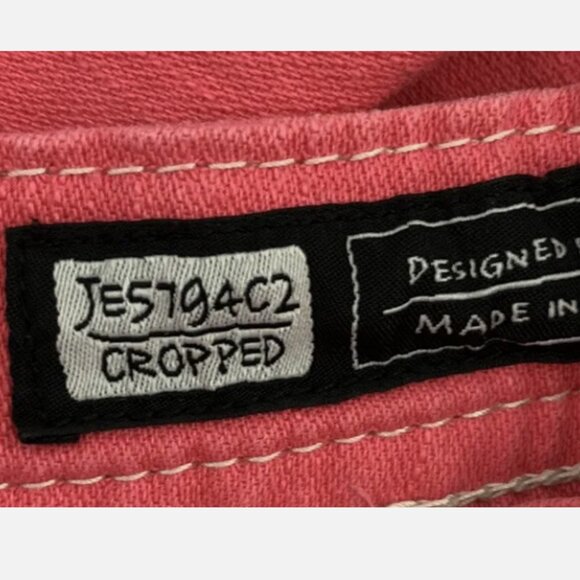 Miss Me Womens Pink Sequins Crystal Embellished Pockets Cropped Jeans Sz 29 - Picture 5 of 6